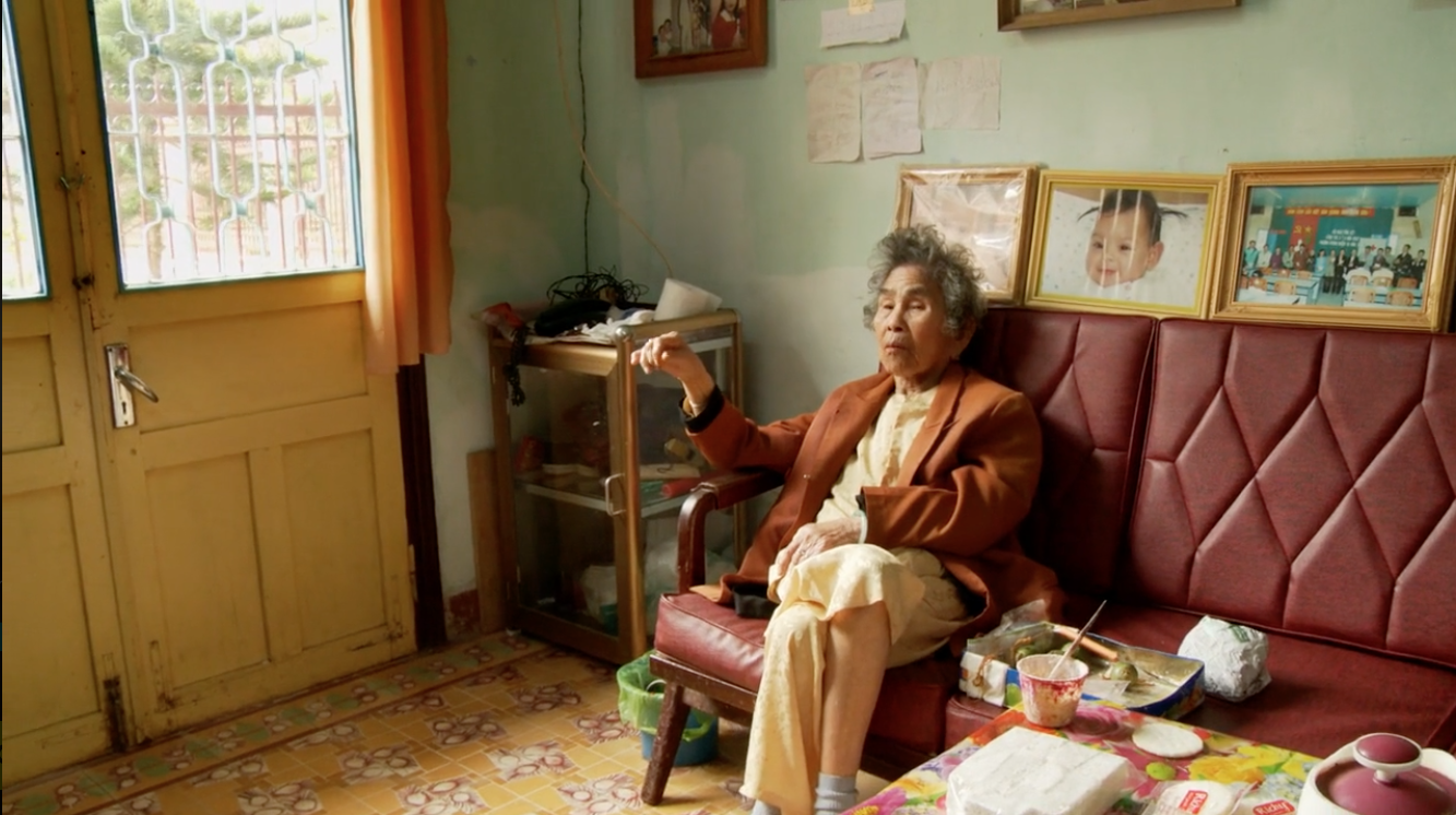 "Bà Nôi (Grandma)", Khoa Lê, 2013, Les Films du 3 mars, 27 minutes